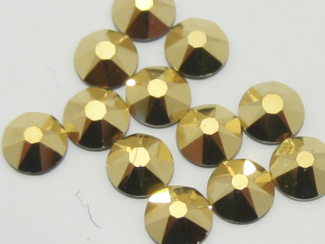 72 pcs. 16ss AURUM CUSTOM FLATBACK European Rhinestones